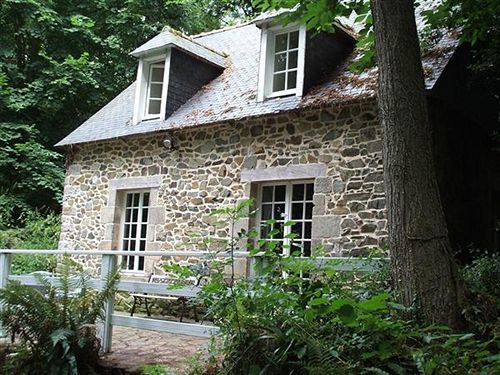 Hotel Chateau Du Val Hillion Exterior photo