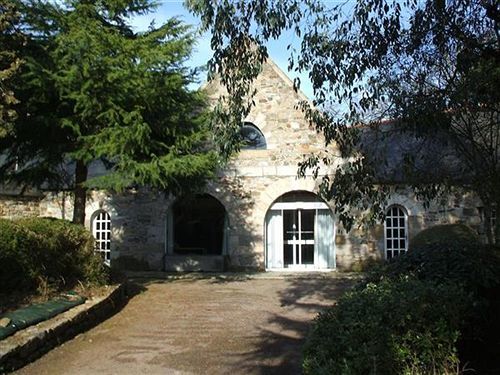 Hotel Chateau Du Val Hillion Exterior photo